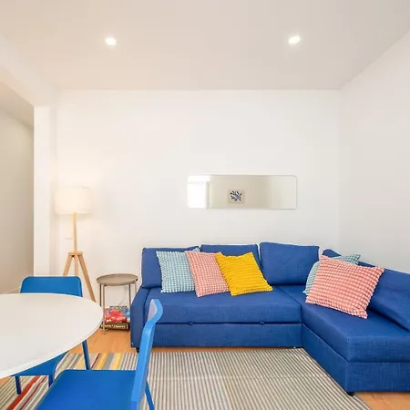 Guestready - Captain's R/c Near Alfama Apartment Lisbon