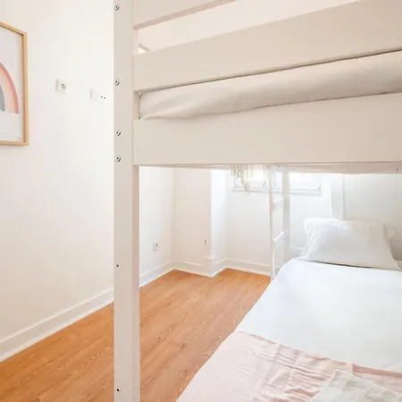 Guestready - Captain's R/c Near Alfama Apartment Lisbon