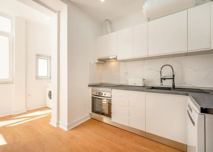 Guestready - Captain's R/c Near Alfama Апартаменты