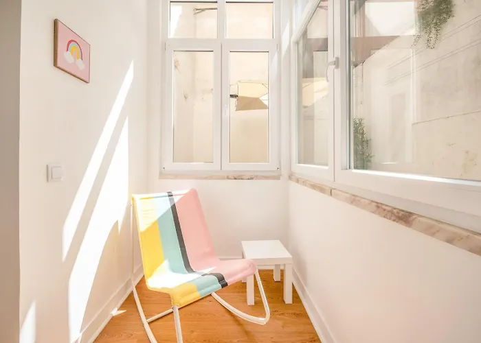 Апартаменты Guestready - Captain's R/c Near Alfama Лиссабон