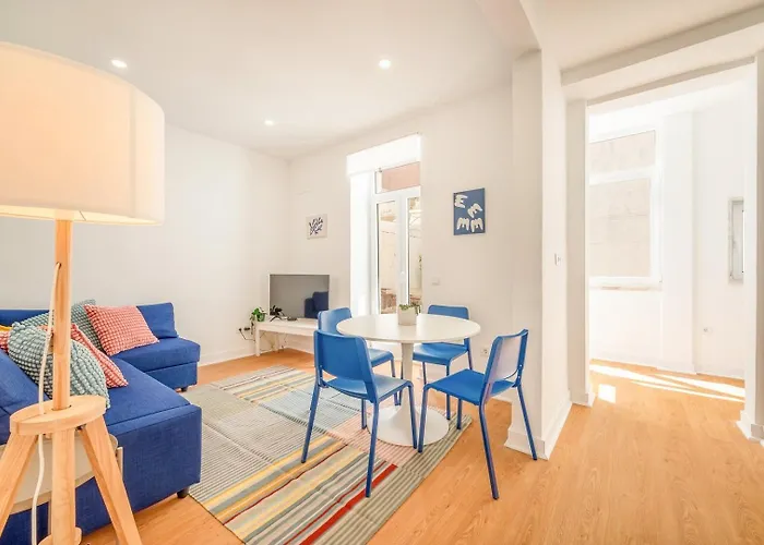 Guestready - Captain's R/c Near Alfama Лиссабон